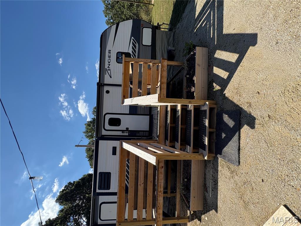 10255 Squaw Creek Rd