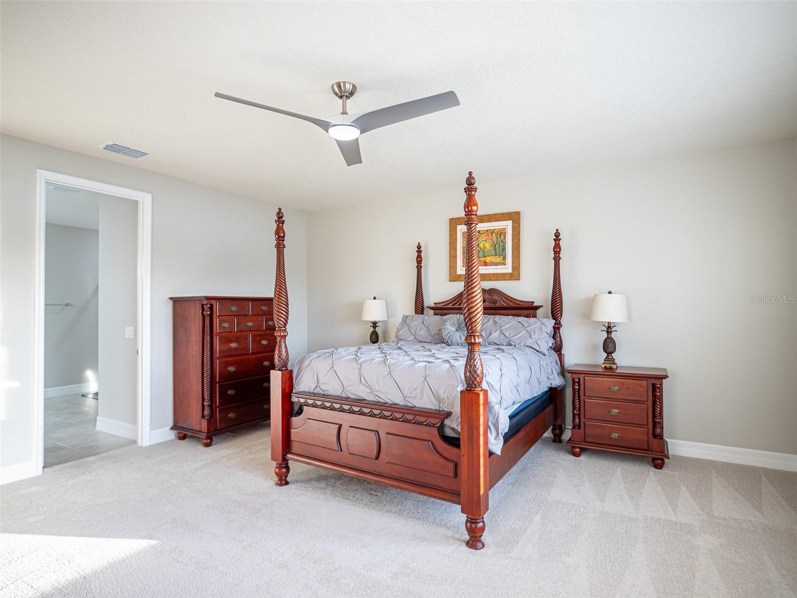 2206 Weatherly Way