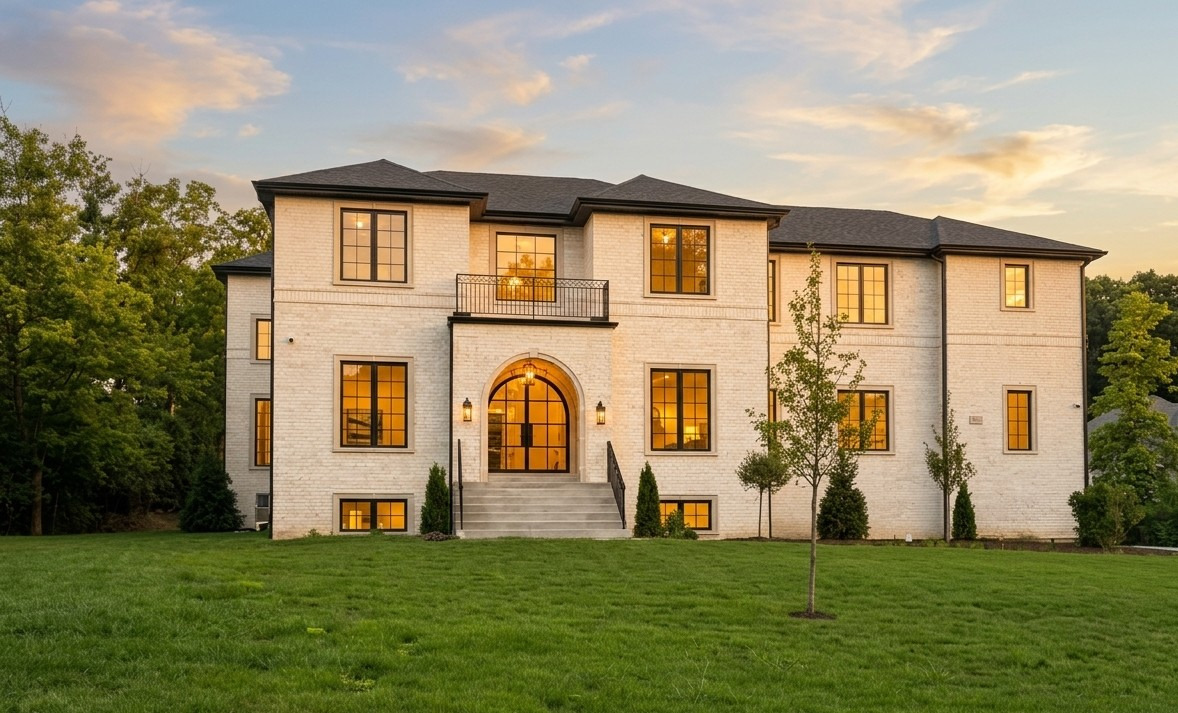 2 Old Tamarack Lane