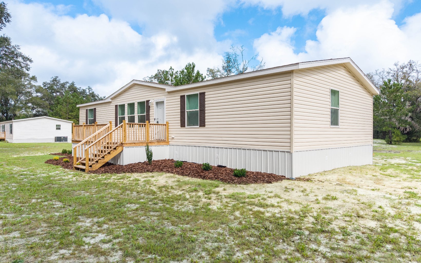 305 NW Ivy Gln
