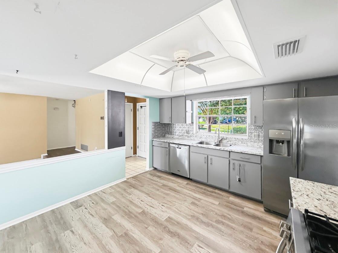 3 Heritage Cove Court