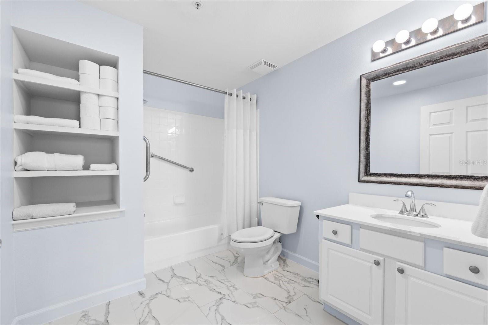 345 Bayshore Boulevard 706