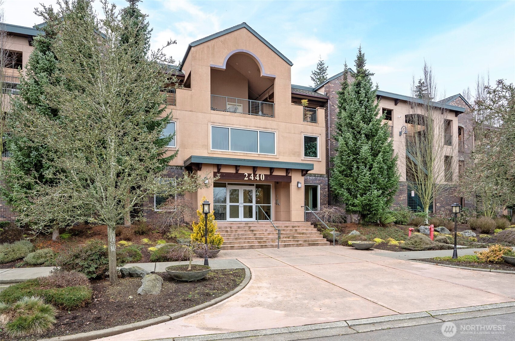 2440 S Steele Street 311