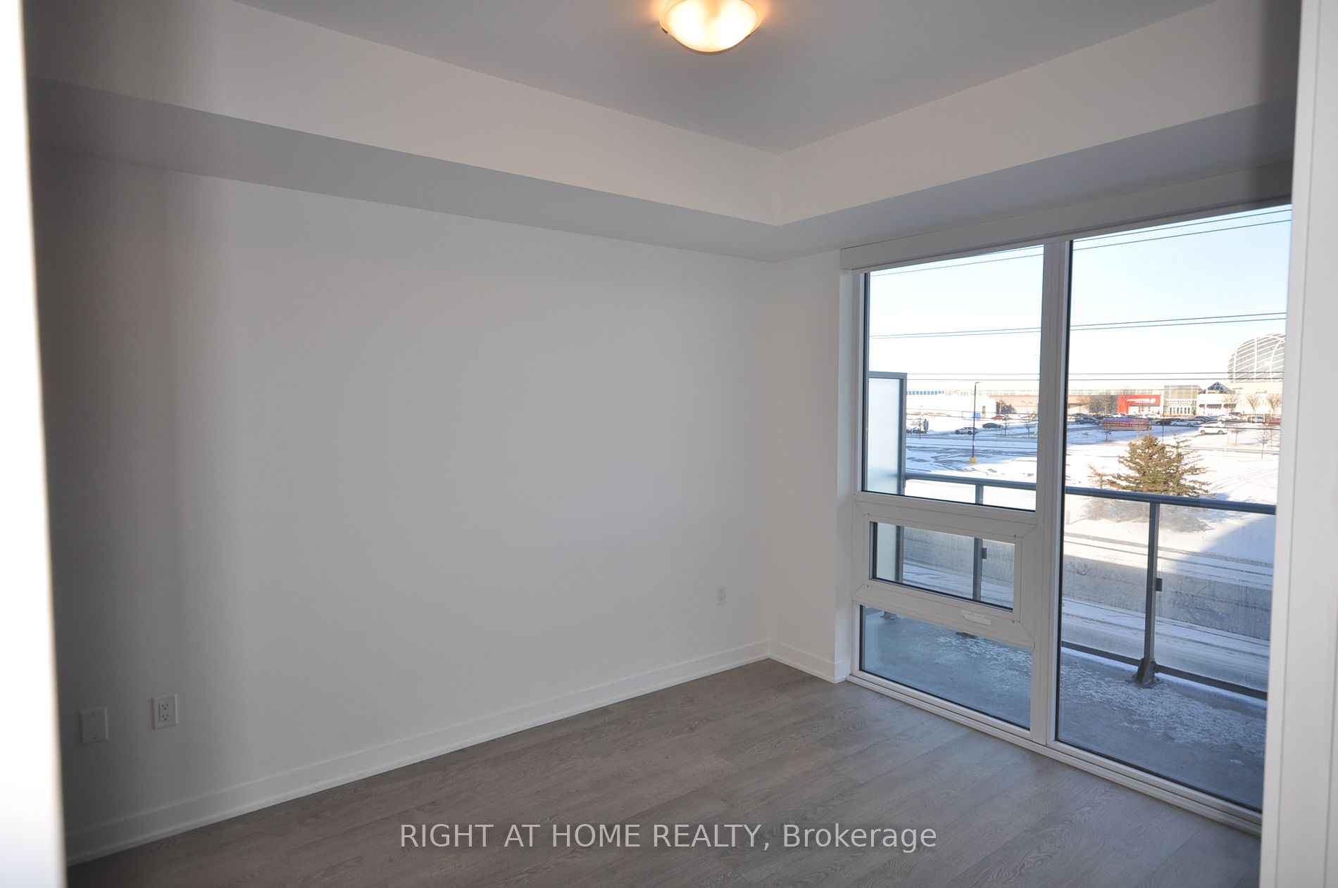 4675 Metcalfe Ave 308