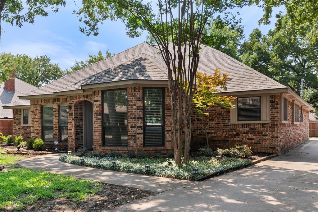 2206 Sand Creek Court
