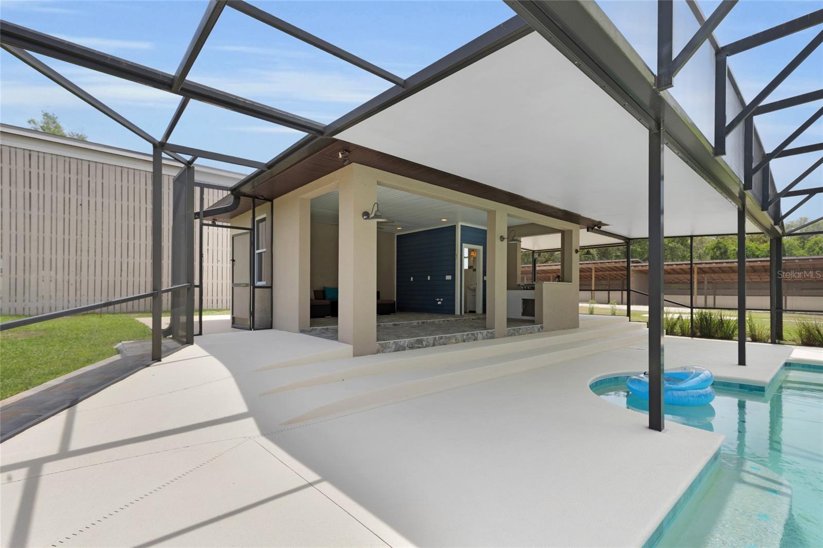 3055 Wolf Branch Rd