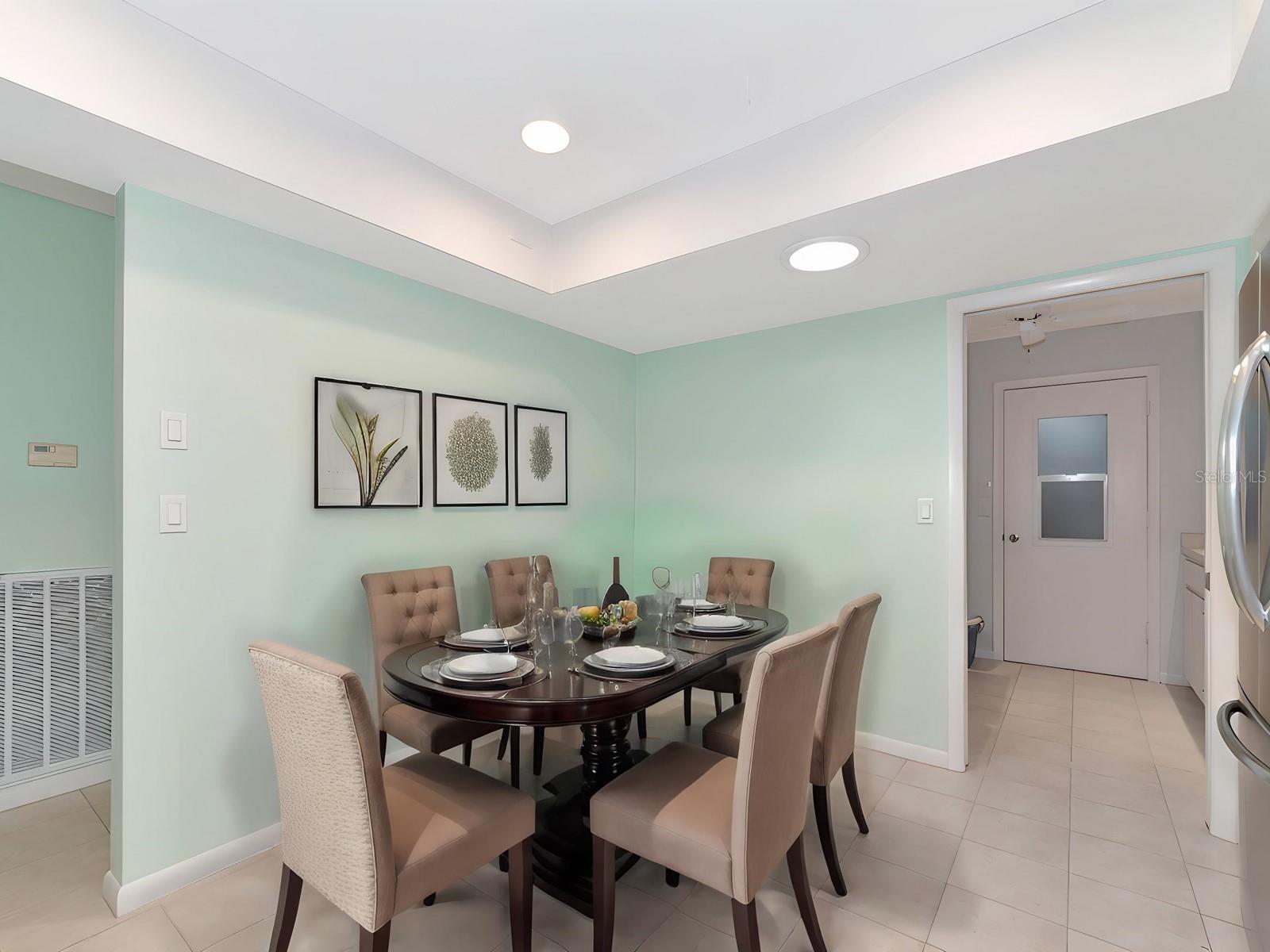 4493 Lake Vista Drive 2
