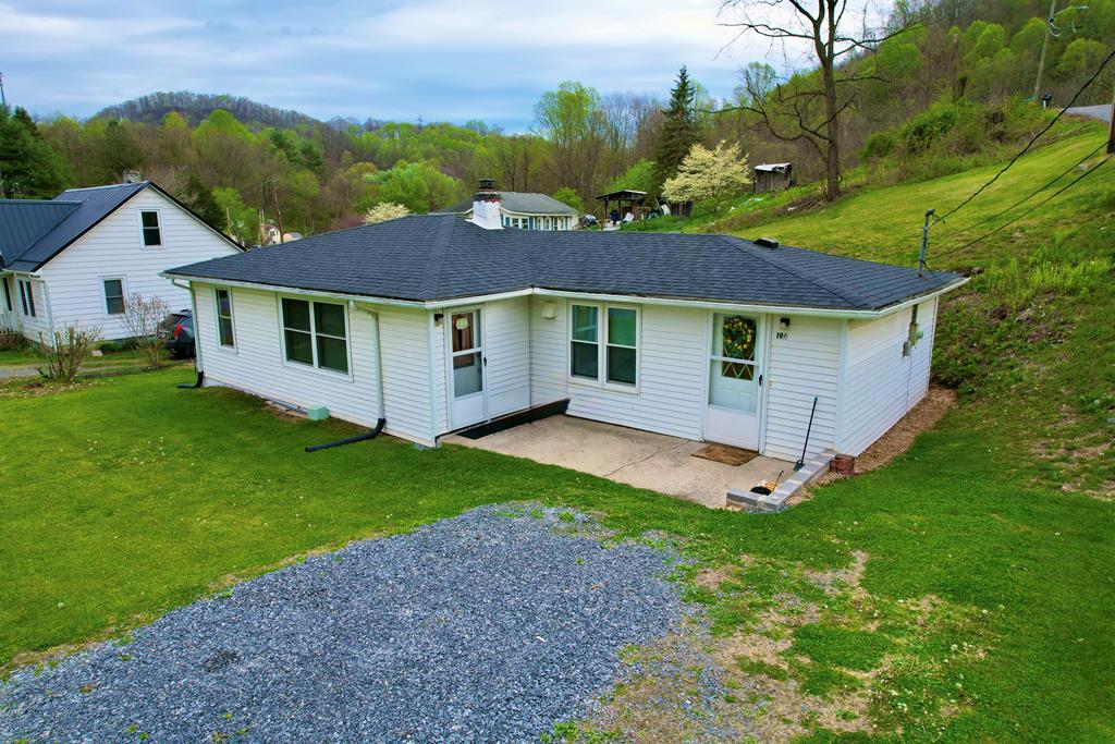 Fresh updates including new paint throughout, new flooring, new HVAC system. Close to downtown, Great starter home, with a backup gas heating system, large laundry room, and front patio.