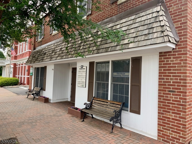 10 Fairmount Ave