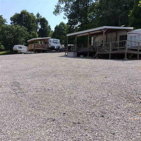RV Park w/3 Bed/2 Bath Home RV park for sale in Kuttawa, KY 541501