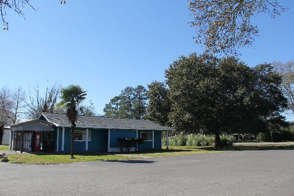 la casa mobile home park sales