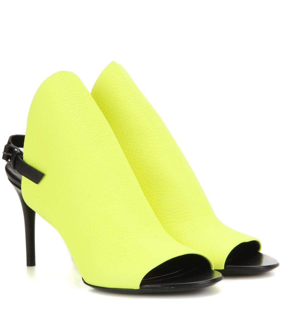 balenciaga sandals womens red