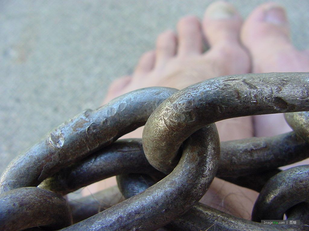 chains