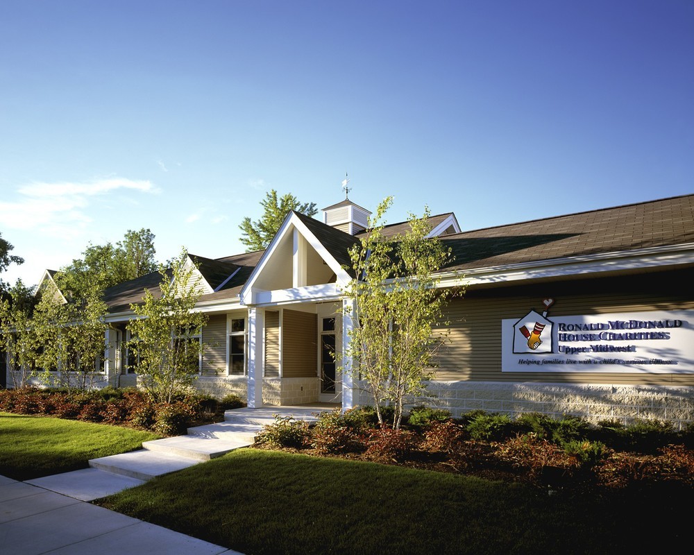 Ronald McDonald House // Minneapolis, MN Minneapolis, MN Firm