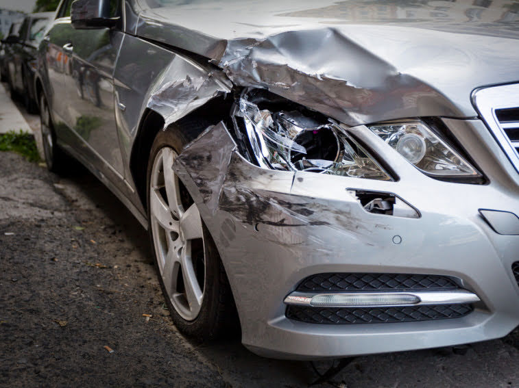 What to Do After a Crash – Call the Car Accident Attorney with the Most Reviews