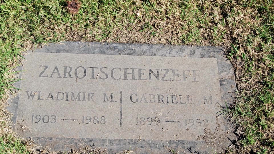 Могила/надгробие ЗАРОЧЕНЦЕВА Gabriele M.