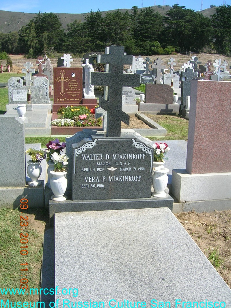 Grave/tombstone of MIAKINKOFF Vera P.