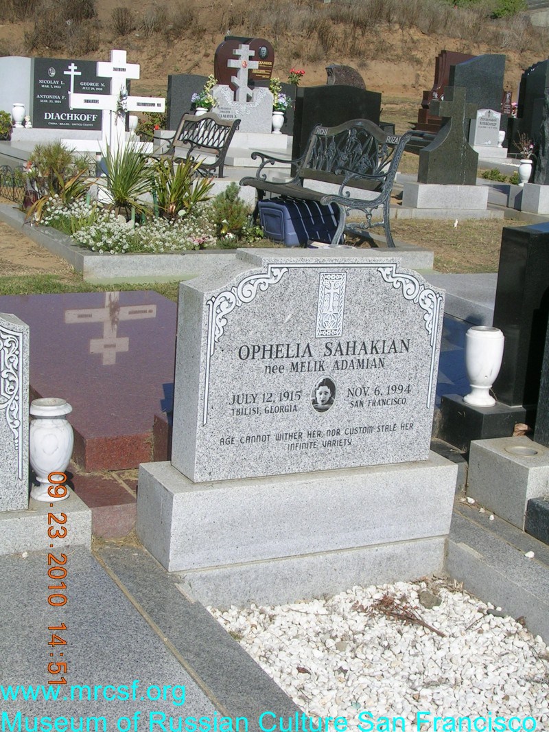 Grave/tombstone of SAHAKIAN Ophelia