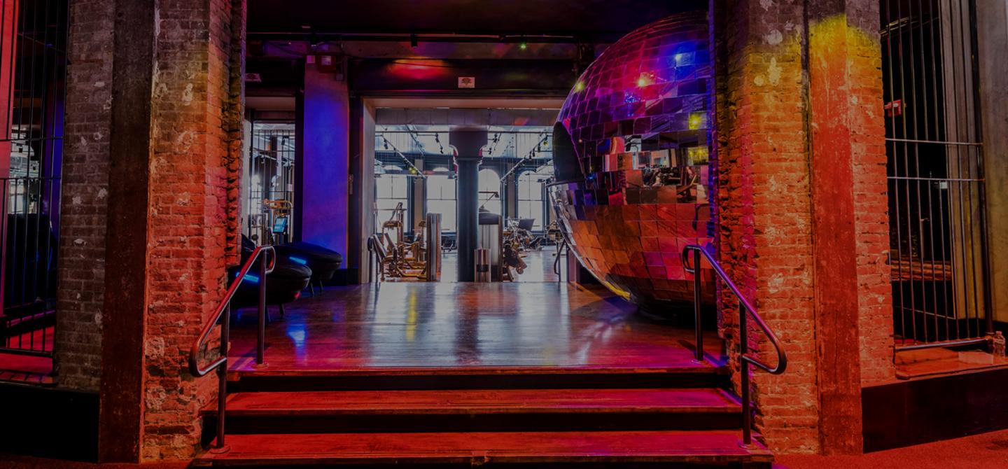 DOWNTOWN LUXURY REDEFINED