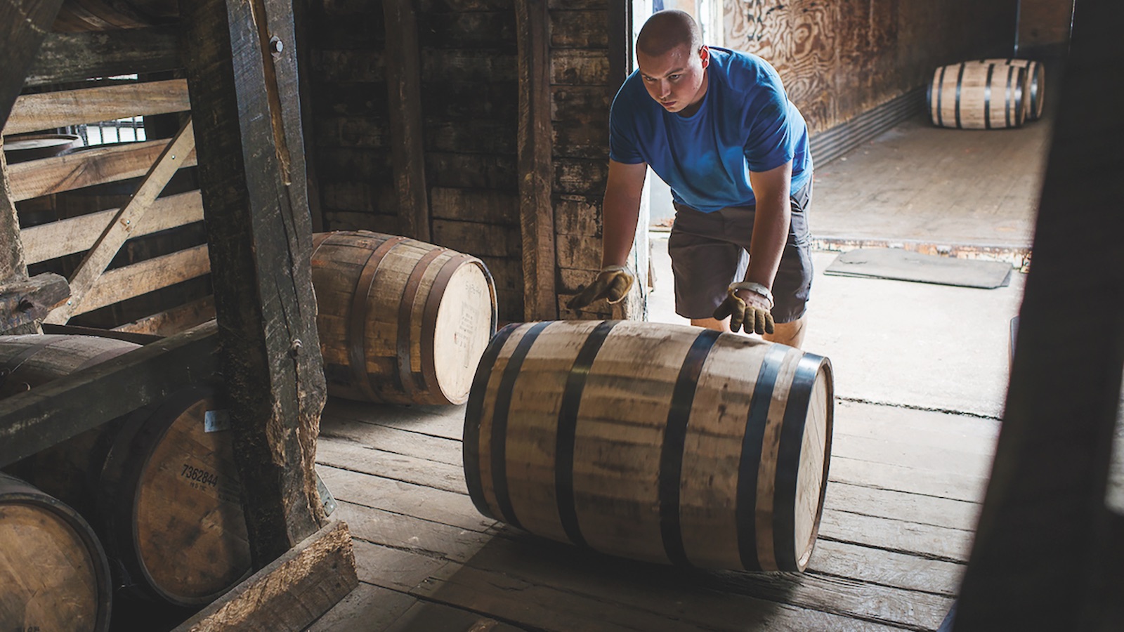 Learn the Basics of Barrel Proof Whiskey LaptrinhX / News