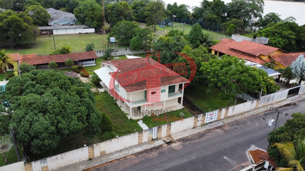 Mansão para alugar na Vila Amazonas em Santana
