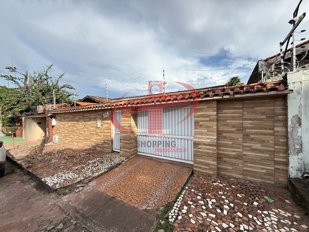 VENDE-SE CASA NO BAIRRO PACOVAL EXCELENTE LOCALIZAÇÃO
