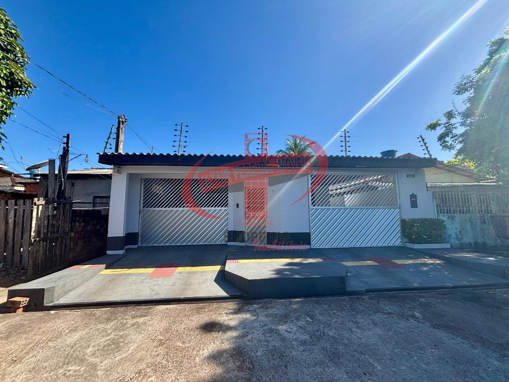 CASA PARA VENDA COM 04 DORMITÓRIOS LOCALIZADO NO BAIRRO RENASCER