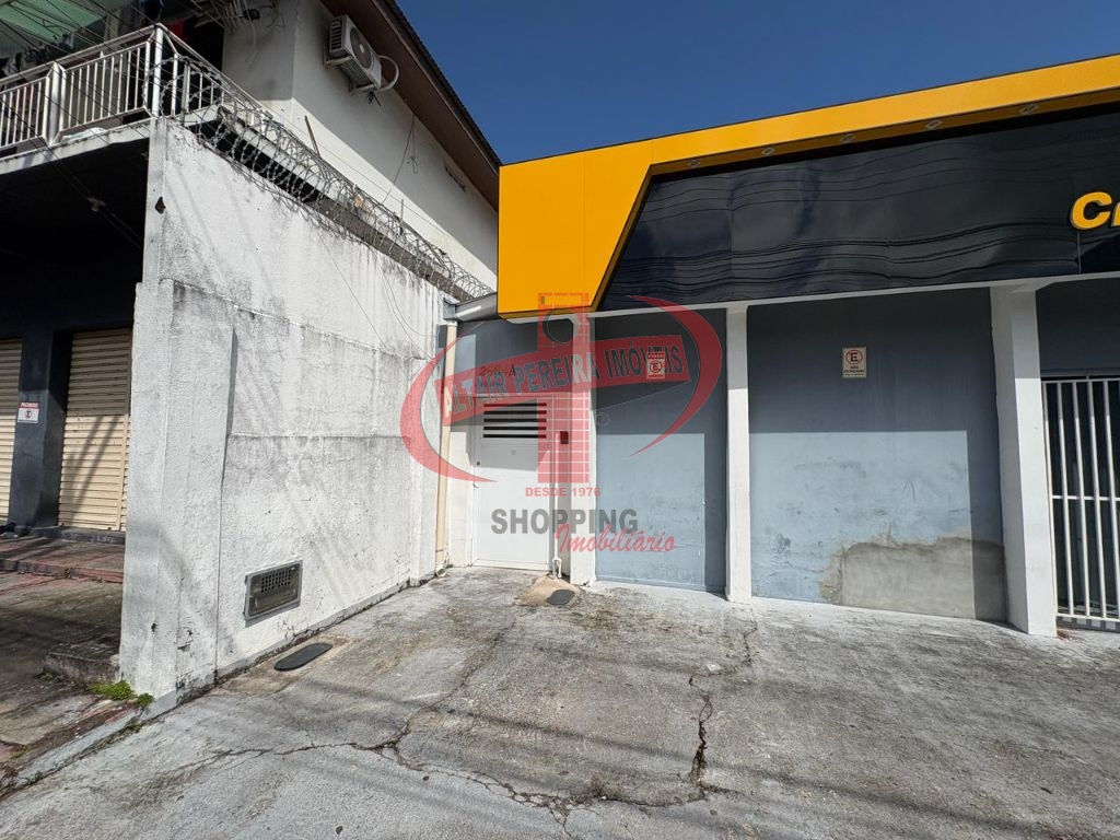 APARTAMENTO COM 02 (DOIS) DORMITÓRIOS PARA LOCAÇÃO NO BAIRRO DO TREM.