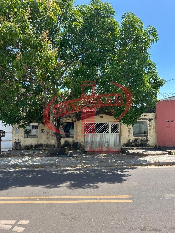 CASA À VENDA NO BAIRRO RENASCER - LOTE REGISTRADO
