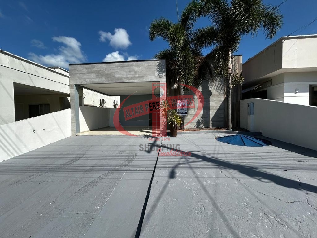 Casa disponivel  para venda  e locação localizada no bairro universidade, Macapá/AP