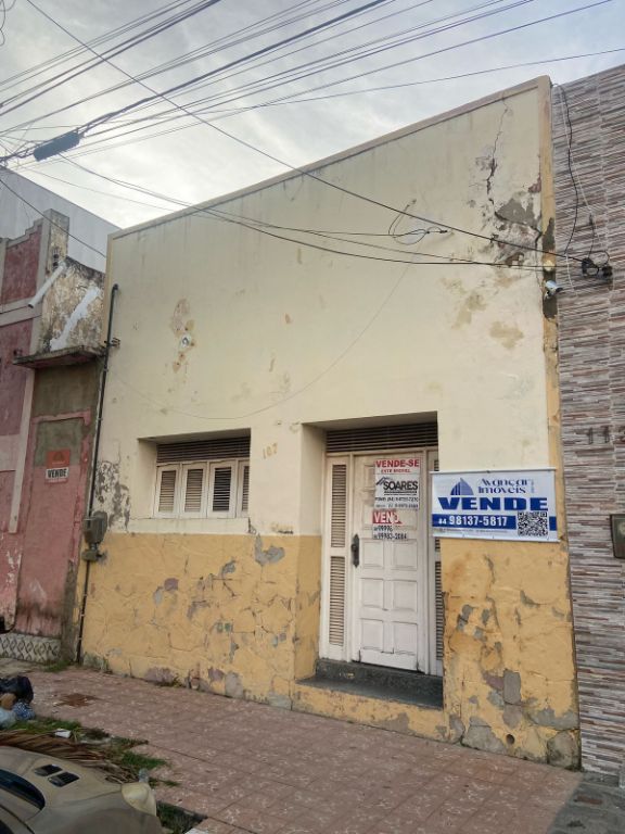Prédio Inteiro - Foto 1