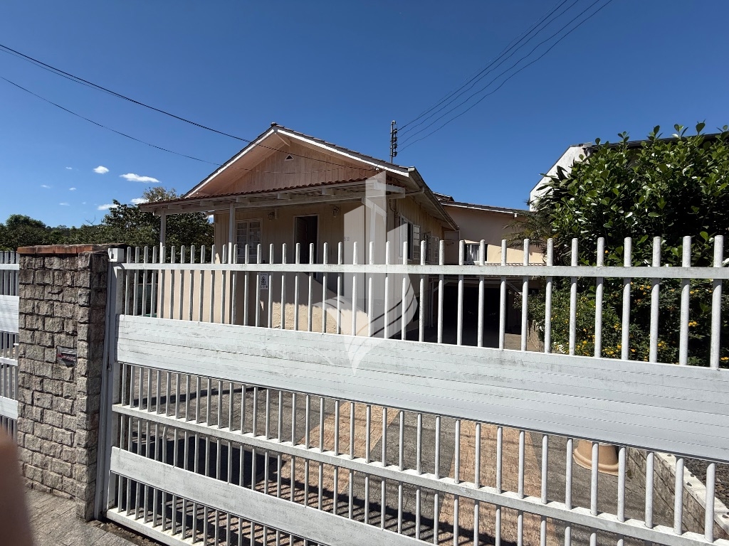 Casa com piscina no bairro Boa Vista — foto 3
