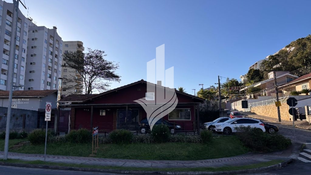 Casa comercial no bairro Velha - foto 1