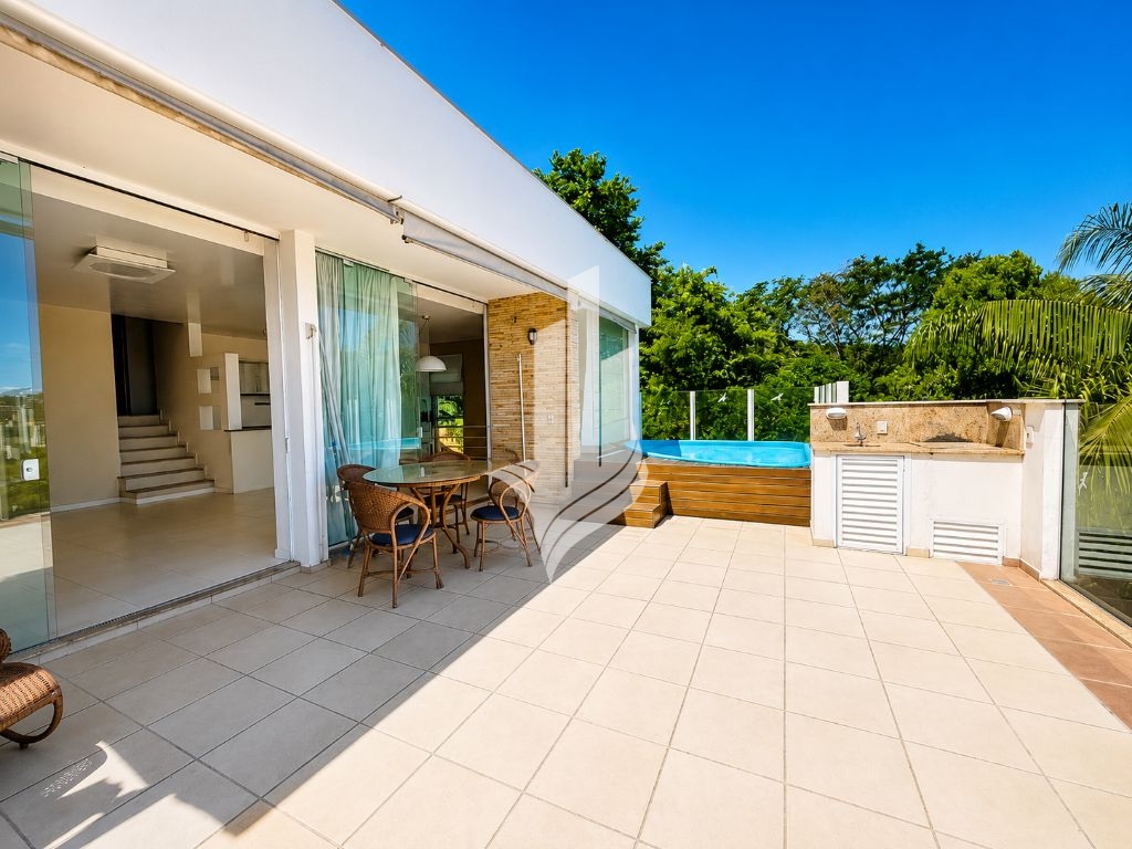 Casa · à venda · 4 quartos · 350m² · Velha, Blumenau