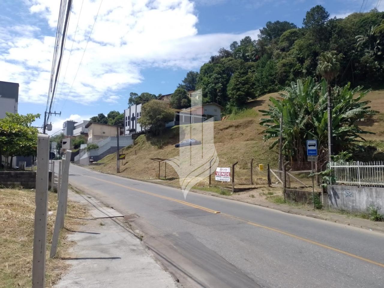 Terreno em localização central, próximo ao Terminal do Garcia. - foto 1