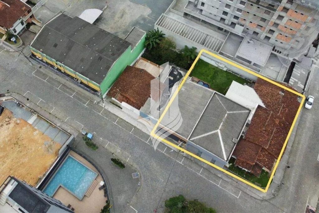 Oportunidade de investimento no bairro Victor Konder - foto 1