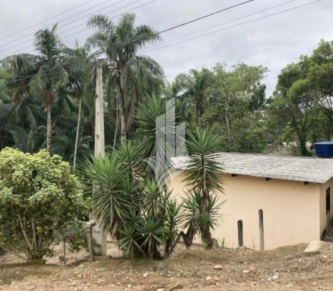 Terreno residencial com 427m na Fortaleza Alta, fácil acesso a BR470. — foto 2