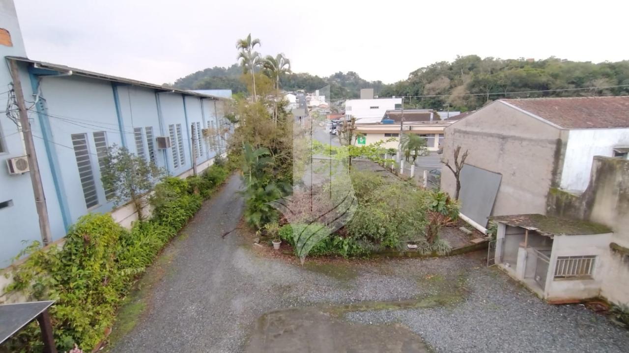 Terreno para venda no bairro Água Verde! - foto 1