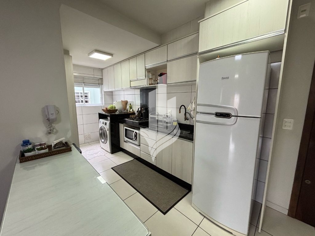 Apartamento mobiliado, 2 dormitórios, 1 vaga de garagem — foto 7