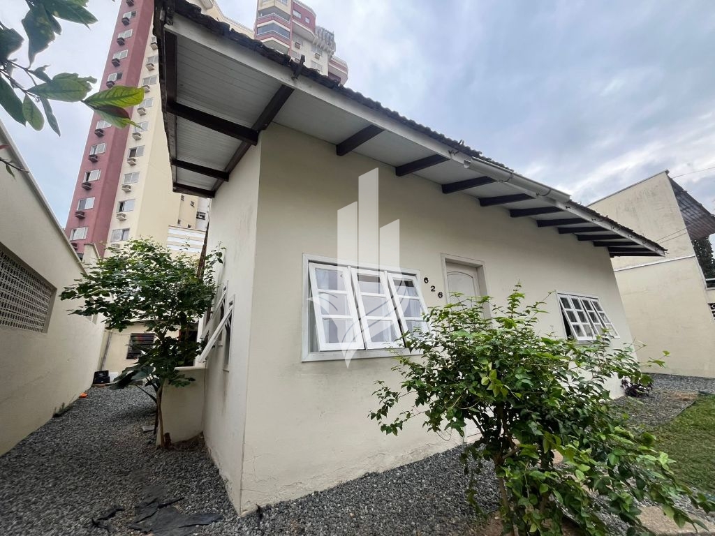 Casa no bairro Ponta Aguda - foto 1