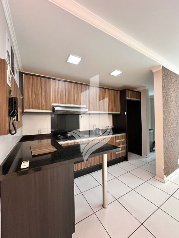 Apartamento semi mobiliado 2 dormitórios, 1 suíte,1 vaga de garagem - foto 1