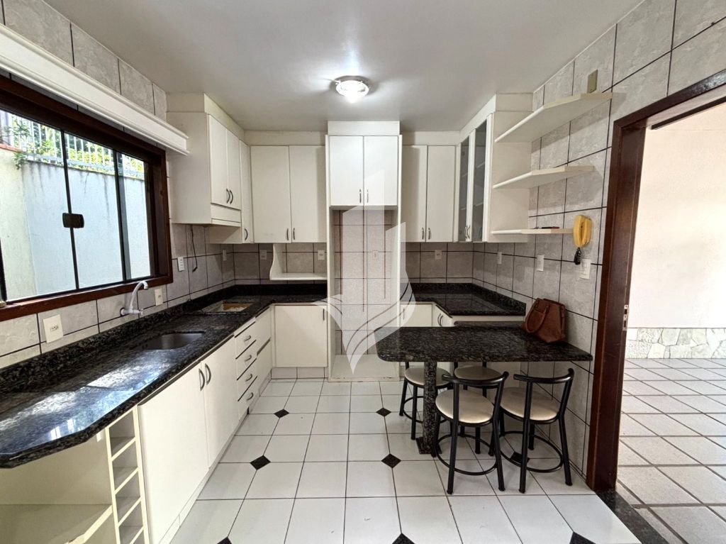 Casa plana 3 dormitórios, 1 suíte master, 2 vagas de garagem — foto 3