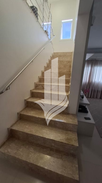 Casa semi mobiliada 3 dormitórios, 1 suíte, 3 vagas de garagem — foto 4