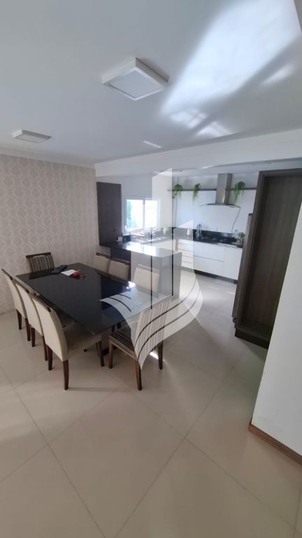 Casa semi mobiliada 3 dormitórios, 1 suíte, 3 vagas de garagem — foto 3