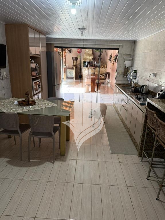 Casa ampla com área de festas no bairro Fidelis — foto 5