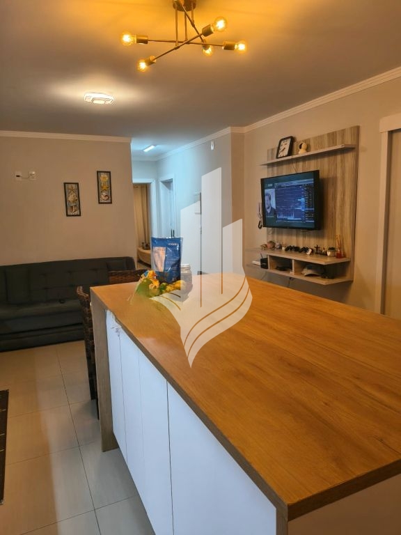 Apartamento a 350mtr do Mar, 2 dormitórios, 1 suíte, 1 vaga de garagem — foto 2