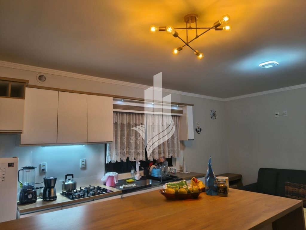 Apartamento a 350mtr do Mar, 2 dormitórios, 1 suíte, 1 vaga de garagem — foto 3