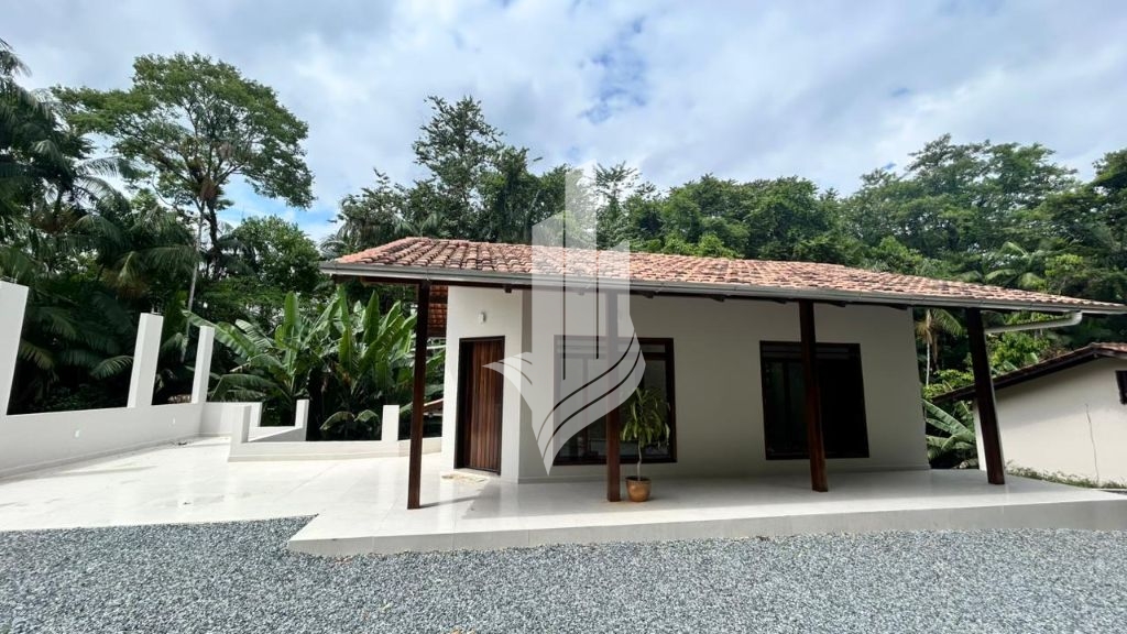 Casa para locação no bairro Escola Agrícola - foto 1