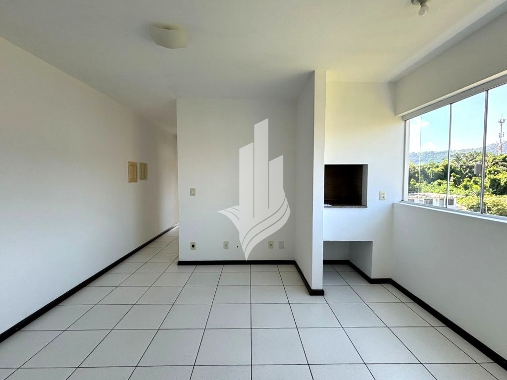 Apartamento 2 dormitórios, 1 suíte, 1 vaga de garagem — foto 3