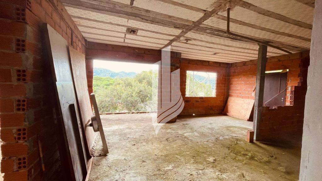 Casa em construção no Bairro Valparaíso — foto 7